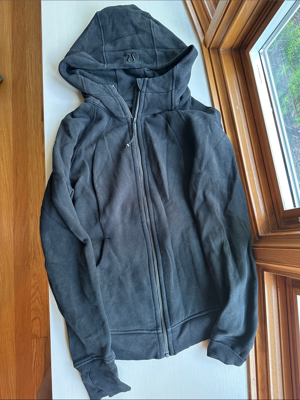 lululemon athletica Black Full-Zip Hooded Sweater